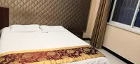 Fuxian Chongqing Business Hotel