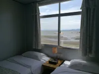 longines Bay Resort Hotels near Weijiaowan