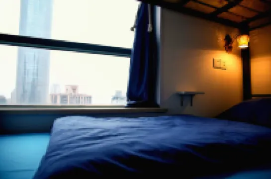 Only Cafe and Backpacker