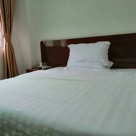 Guangning Wenhua Travel Industry Room
