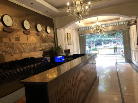 Chenfeng Hotel Отели рядом с достопримечательностью «The Site of the Red Army Forced the Wujiang River Boundary Battle»