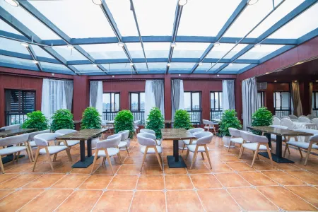 Qianchaju Hotel Отели рядом с достопримечательностью «Xixin Temple»