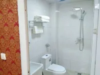 Sishui Senrun Business Hotel Hotéis em Condado de Sishui