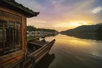 wuduoshan  jiulonghuliaohauting Guesthouse Hotels in Nanzhao