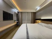 Urban Garden Hotel (Daye Yurun)