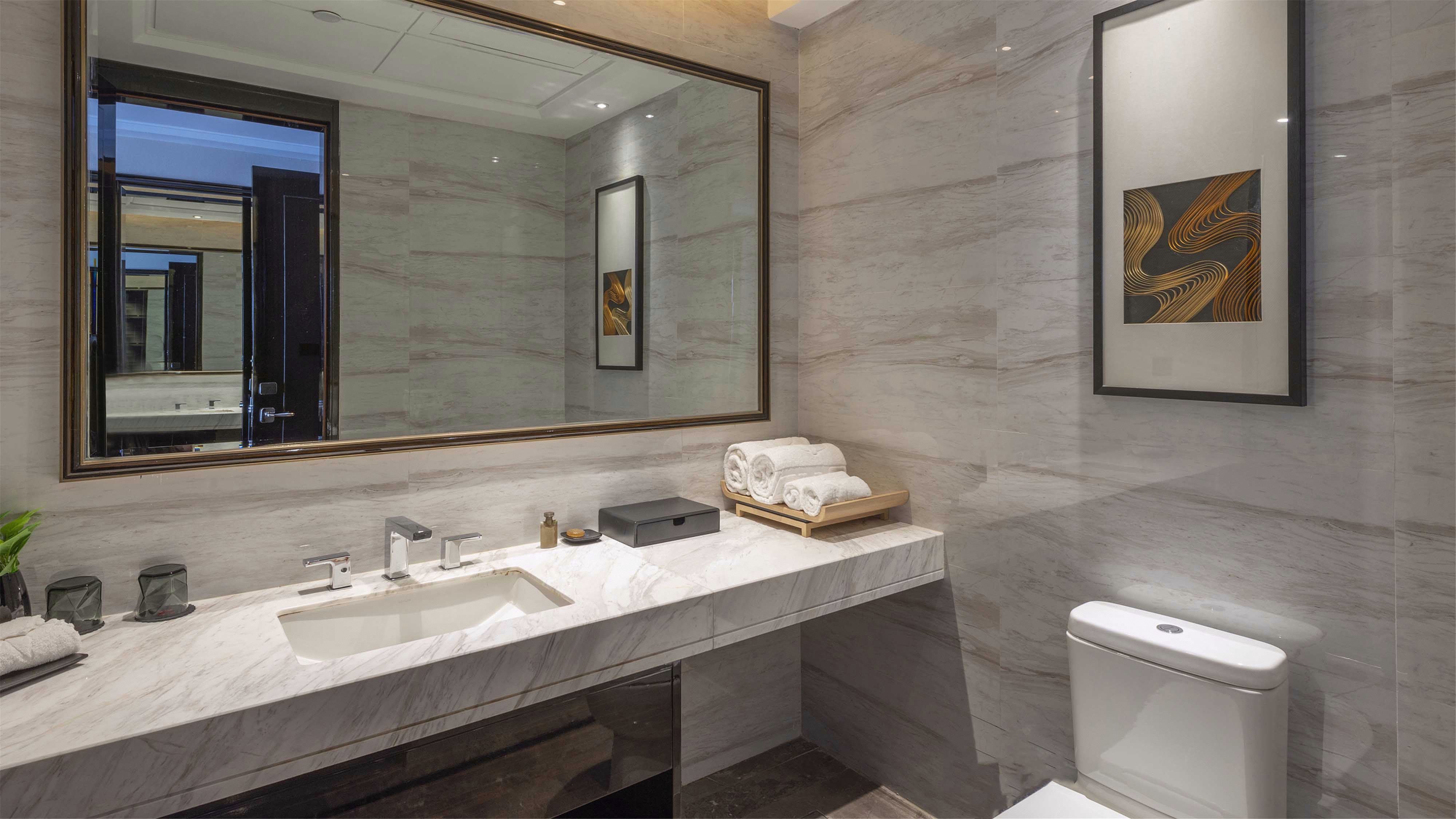 Wellton International Hotel Rooms Photos