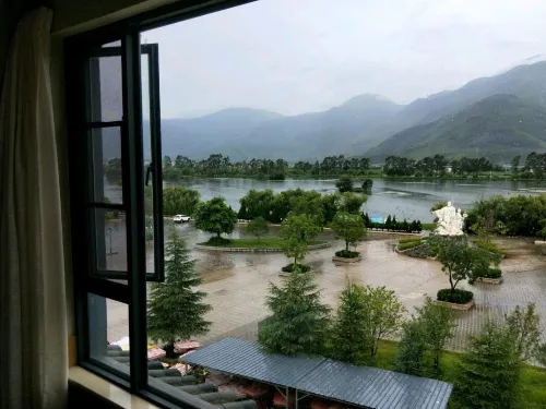 CHP. Hotel Hotels in Heqing