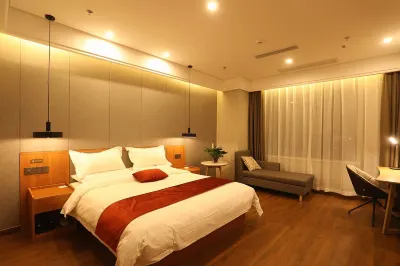 Durian Candy Hotel (Xuzhou High-speed Railway East Station Donghu Branch) Hotels in der Nähe von Jianping Middle School Athletic Field (North Gate)