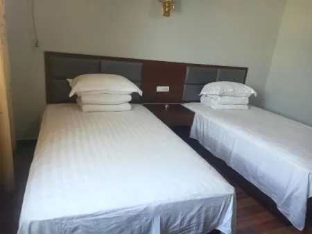 Magnolia Hotel Отели в г. Чжицзян