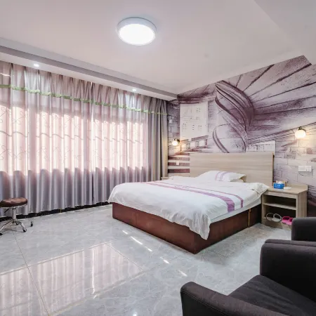 Yongcheng Lizhen shangwubinguan Hotel