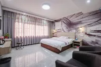 Yongcheng Lizhen shangwubinguan Hotel - Bintang 2