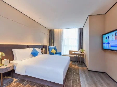 Yishangplus Hotel (Chongqing Nan'an District Gongshang University Light Rail Station Branch) Отели рядом с достопримечательностью «Chongqing Institute of Engineering (Nanquan Campus)»