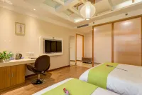 Xi'an Apple's Song Hot Spring Hotel (Shaanxi Natural Museum Convention Center Subway Station)