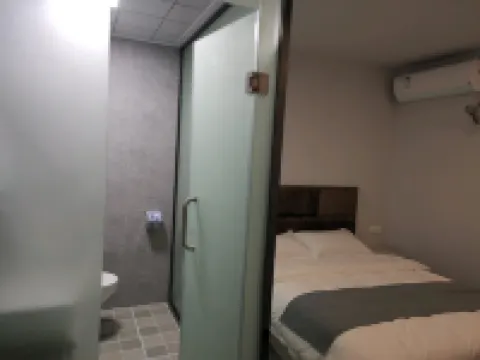 Bashan Grand Canyon Tujia Xinyue Inn