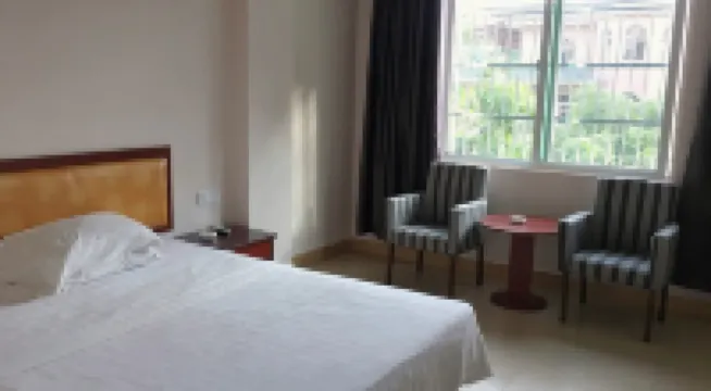 Wanning often comes and goes to travel