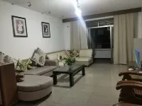 Dadian Homestay (Nanning Luban Road Subway Station Branch)
