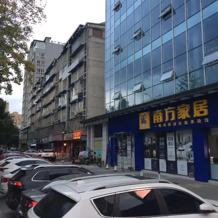 Huayue Oriental Hotel