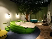 Feixian Oriental Theme Hotel