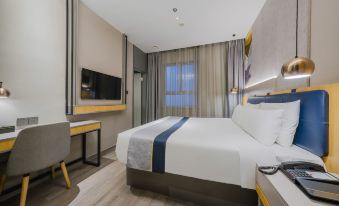 Homeinn Selected Hotel (Shanghai Bund Nanjing Road Pedestrian Street Subway Station)