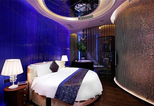 佛山伊丽园汽车精品酒店（创意产业园店）外景图