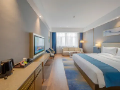 黄石大冶長紅ホテル（大冶北駅） 大冶のホテル