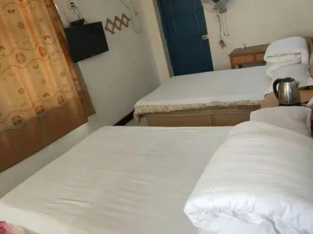 Gongyi Dongping Hotel Отели в г. Гун И