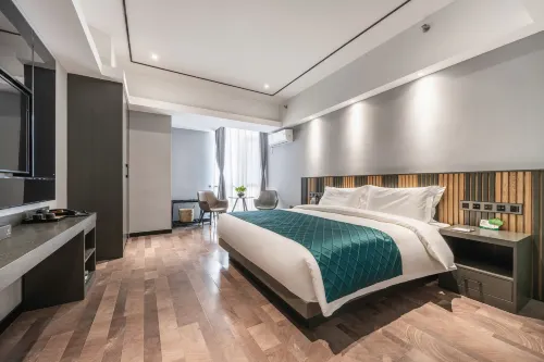 Skyline Hotel (Yinchuan High-speed Railway Station)