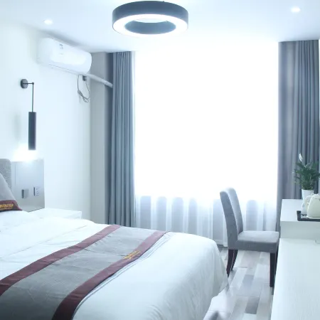 City 118 Select Hotel (Dongming Nanhua Shopping Plaza) Отели в г. Дунмин