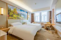 Vienna Hotel (Xinji TV Tower) Hotels in Xinji
