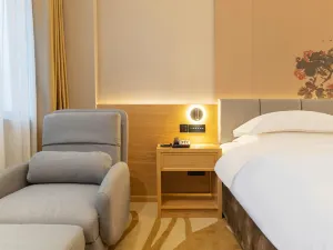 Celebrity XiangYang Hotel