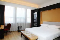 Park inn hotel Jilin People's Square Beishan Park