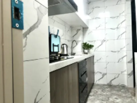 Guilin Fanfan Shexia Apartment (High-tech Wanda Plaza)