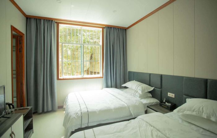 Panzhou Yunkang Business Hotel