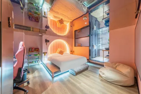 Yueta X E-sports Hotel (Guangzhou dongxiaonan subway station store)