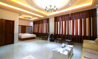 Fusong Renyi Hotel