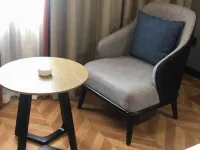 치치 l 호텔 (쉬창역 조위 고성 지점) 춘추광장 주변 호텔