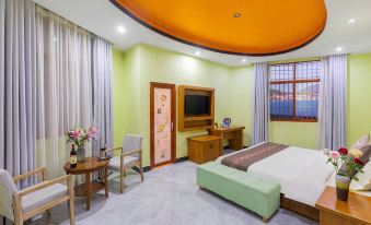 Ninglang Dejin Theme Hotel