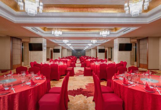 4. 그랜드 메트로파..