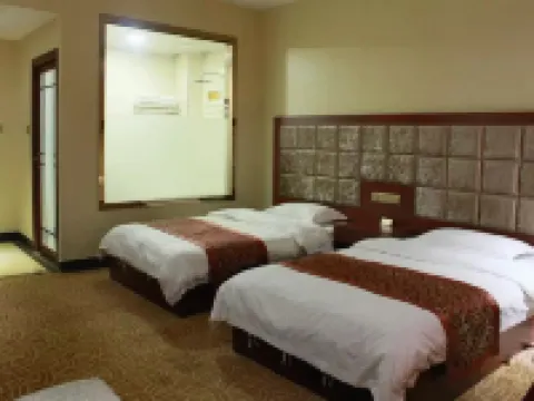 Yuxi Jungong Hotel فنادق في لونغ شي