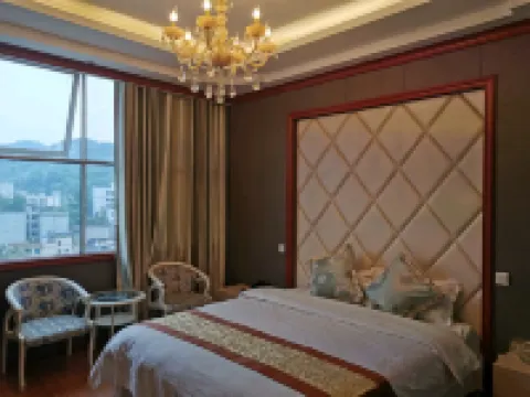 Fenggang Huasheng Pearl Hotel - 2-Star