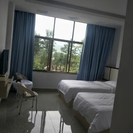 Panzhou Runjiaoyakou Homestay