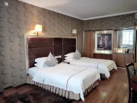 Phoenix Hotel