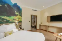 GRACE  HOTEL