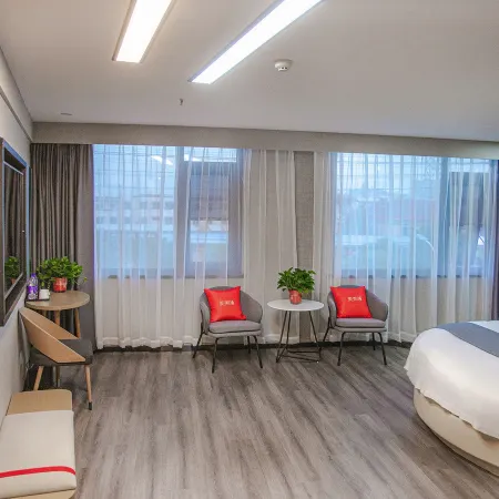 Shankee Hotel (Qinyang Bus Station)