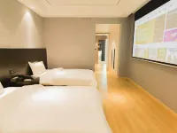 Pioneer Smart Hotel (Ji'an People's Square Wenshan Pedestrian Street) Hotels near Wenshan Pedestrian Street
