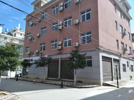 Yimen Shun Xinyuan Hotel Отели рядом с достопримечательностью «Longquan Park»