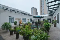 Lujiang Juai Garden Hotel