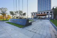 Howard Johnson Minmetals Plaza Yingkou - Bãi đậu xe