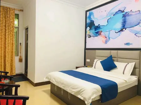 Fengshun Guanghe Apartment Отели рядом с достопримечательностью «Tonggufeng Scenic Area»