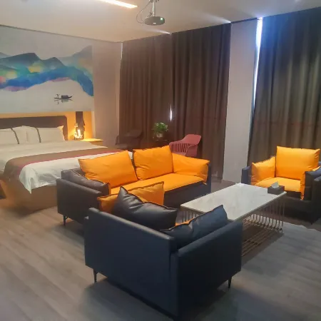 Shankee Hotel (Qinyang Chuntianli)